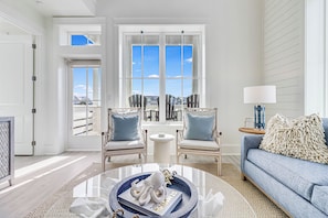 Apartment (4 Bedrooms) | Interior - By The C-shore TC 8301 (Port Aransas)