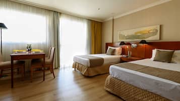 1 bedroom, iron/ironing board, internet, bed sheets