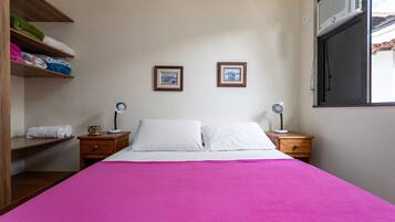 2 quartos, Wi-Fi de cortesia, roupa de cama