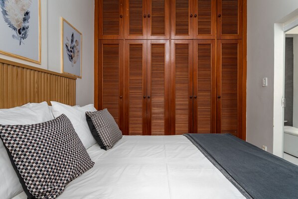 1 bedroom, iron/ironing board, free WiFi, bed sheets