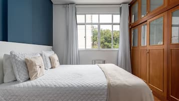 2 quartos, ferros/tábuas de passar roupa, Wi-Fi de cortesia