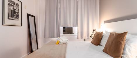 1 bedroom, iron/ironing board, free WiFi, bed sheets