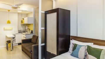 1 chambre, fer et planche Ă repasser, Wi-Fi gratuit, draps fournis