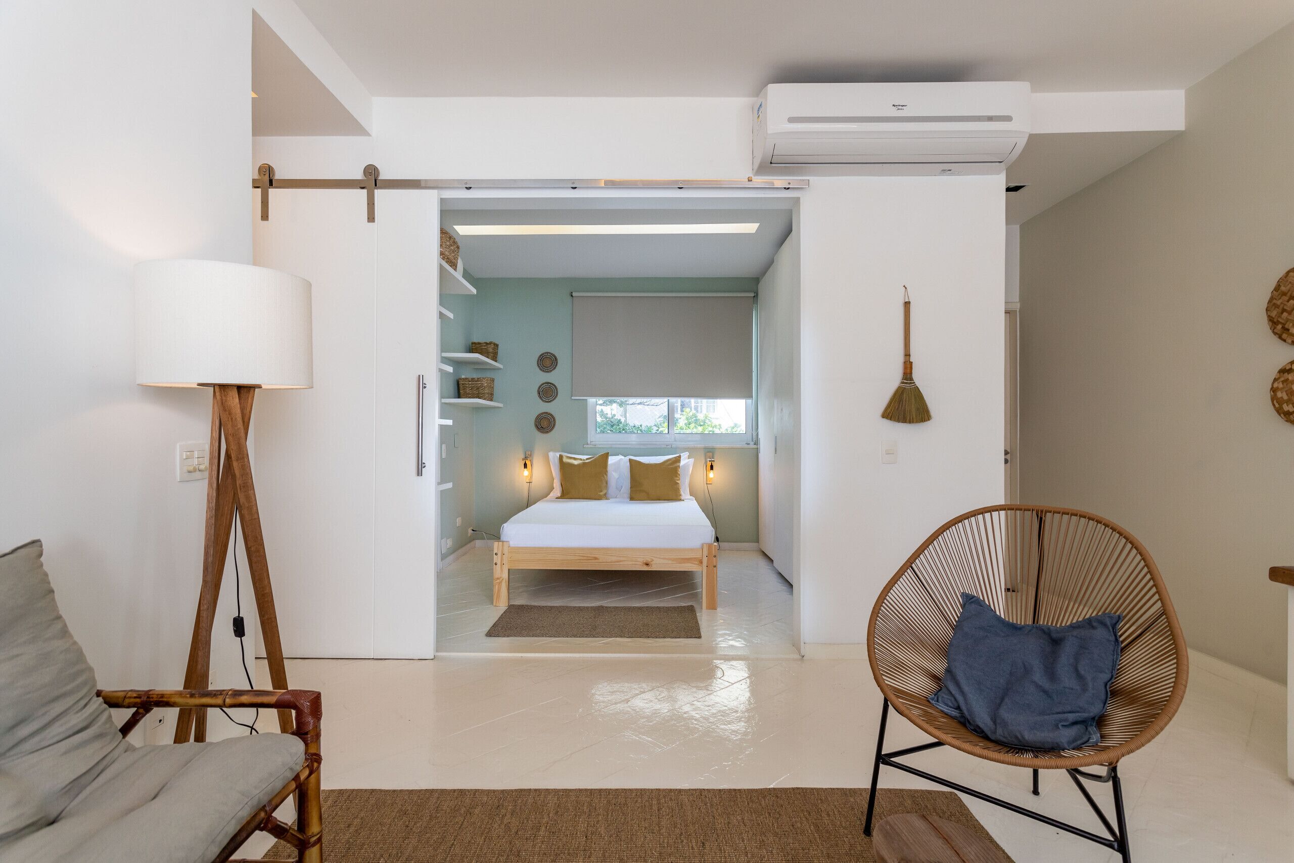 2 habitaciones, tabla de planchar con plancha y wifi gratis 