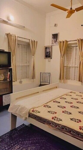 'The Calcutta Stay' traditional Service apartment