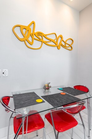 Dining - Modern studio next to Arpoador | JC1012 Z2 (Rio de Janeiro)