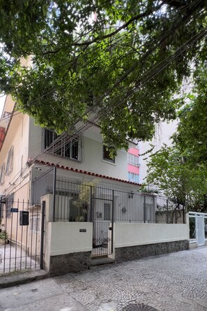 Exterior - House 6 minutes from Ipanema beach | NS101 (Rio de Janeiro)