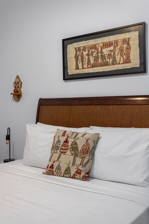 2 bedrooms, iron/ironing board, travel cot, free WiFi