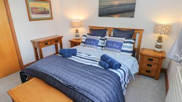 1 bedroom, individually decorated, individually furnished, free WiFi