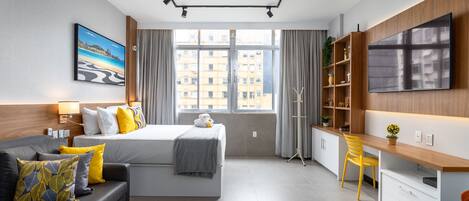 1 bedroom, iron/ironing board, travel cot, free WiFi