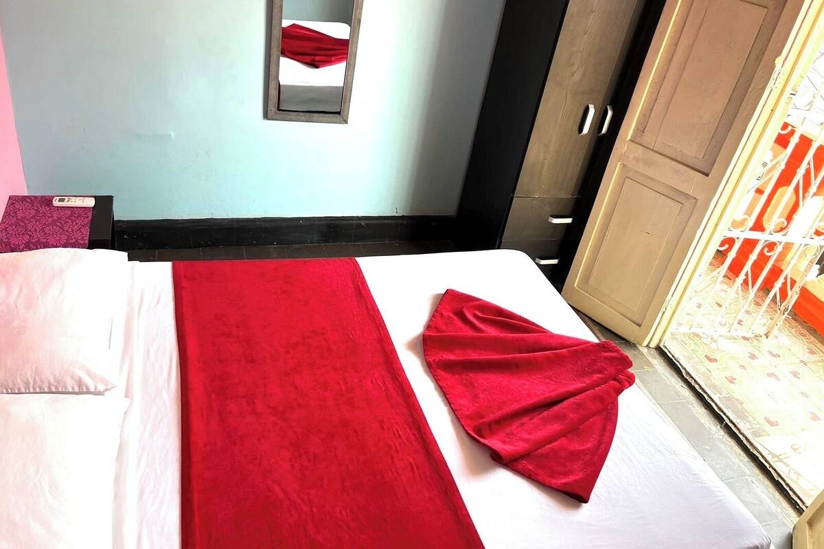 Deluxe Double Room, City View