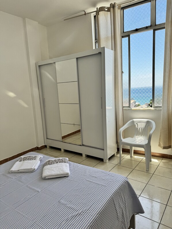 2 bedrooms, bed sheets