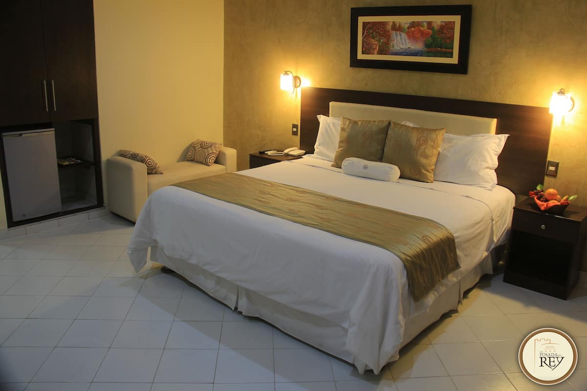 Superior Room, Mixed Dorm | 1 bedroom, desk, laptop workspace, WiFi (free)