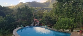 Linda Vista, Enorme Terraza, Barbacoa y Piscina. Disfruta del Grato Ambiente