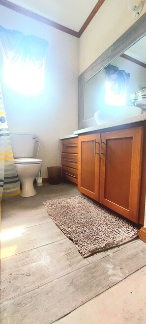 Towels, soap, toilet paper