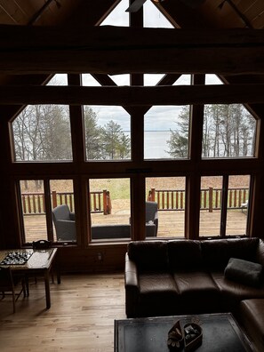 Living area - DO NOT BOOK. Stupid VRBO website does not let me cancel this ad
 (Necedah)