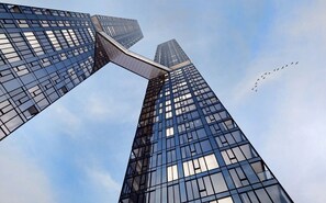 Exterior - Luxueux Condo Neuf Meublé & Équipé. Maestria au Coeur du Quartier des Spectacles (Montréal)