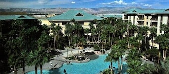 Tahitian Village 2 Bedrooms, 2 Bathrooms, sleeps 8, w laundry and full kitchen