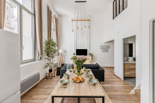 Charmant & Spacieux Appartement en Cœur de Ville de Saint-etienne - 6 Personnes
