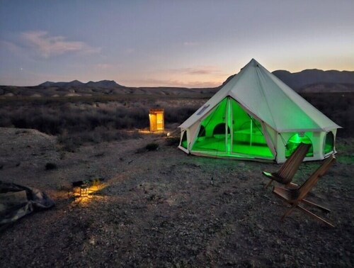 Glamping Tent w Queen Size Bed & Incredible Views