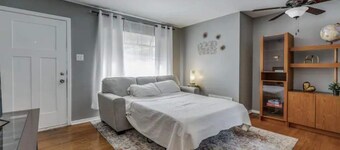 Cozy Home in the heart of San Antonio.