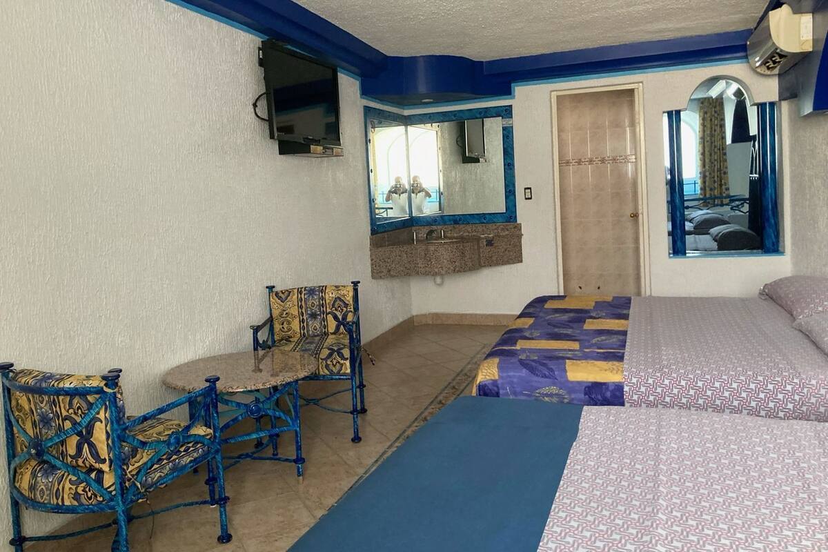 Double Room | WiFi (free)