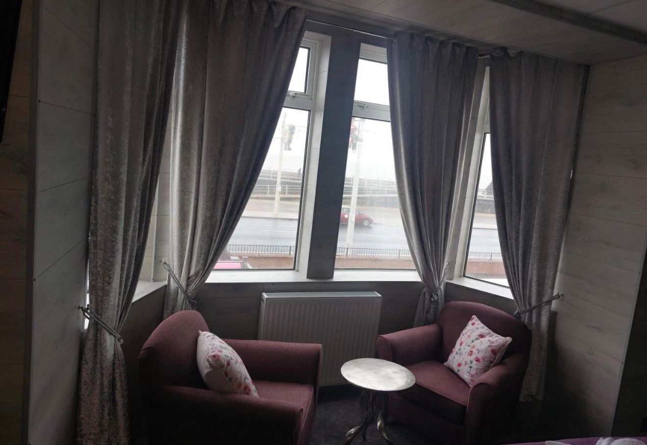 Luxury Double Room, Sea View | In-room safe, iron/ironing board