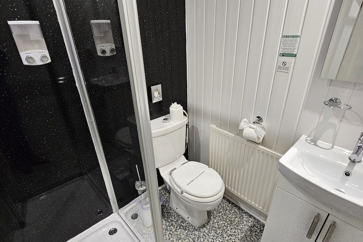 In-room safe, iron/ironing board (on request)