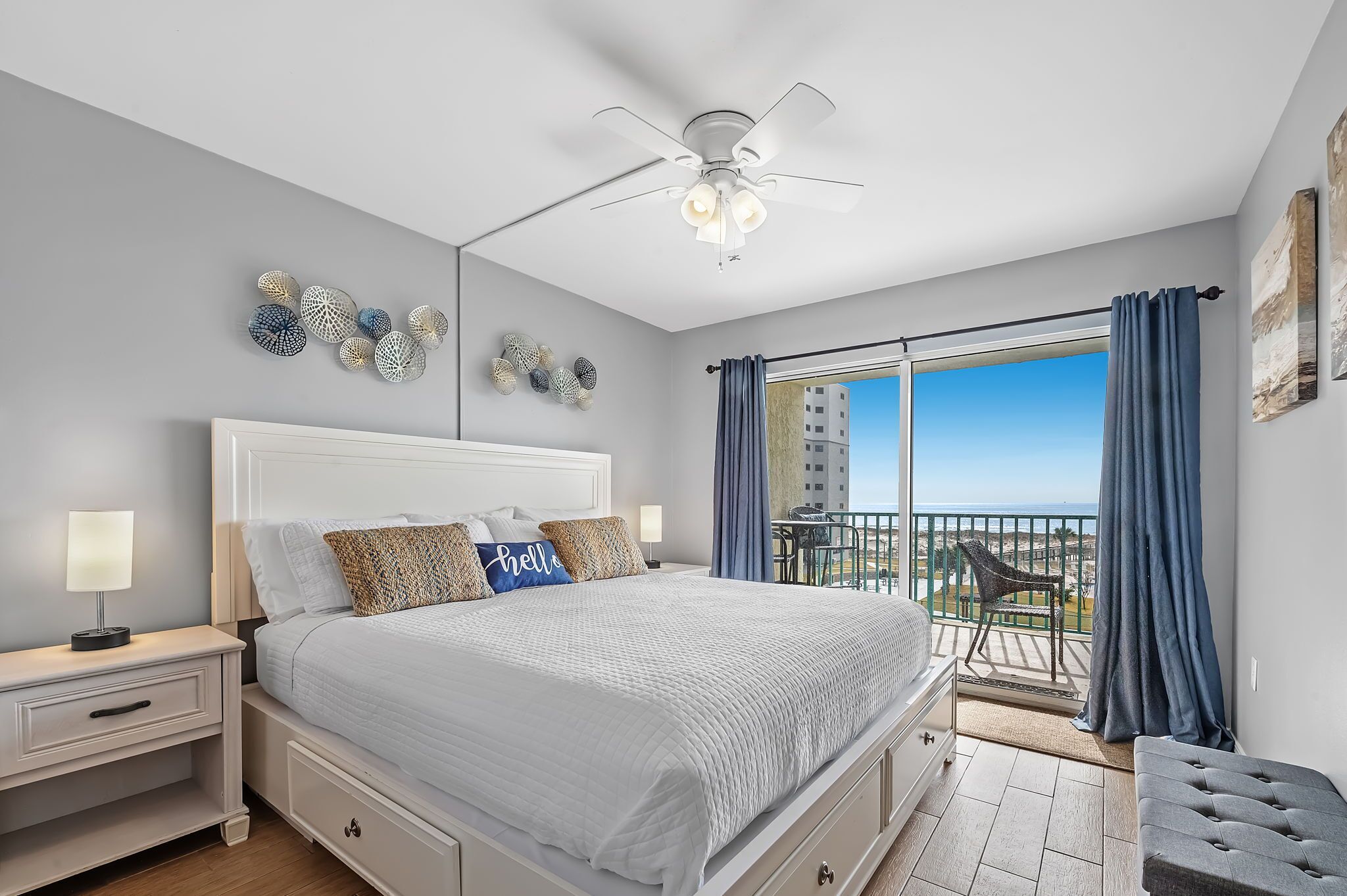 2 bedrooms, travel crib, free WiFi, bed sheets