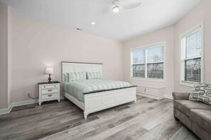 4 Schlafzimmer, Bügeleisen/Bügelbrett, WLAN, Bettwäsche