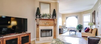 Brownstone in Gold Coast