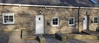 Traditional luxury Welsh barn holiday cottage