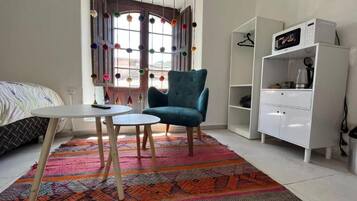 Wifi gratis y ropa de cama