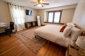 6 habitaciones, escritorio, tabla de planchar con plancha y wifi gratis
