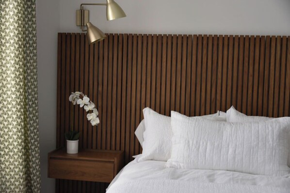 The Oxford Suite | Individually decorated, individually furnished, laptop workspace