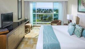 2 bedrooms, iron/ironing board, WiFi, bed sheets - Charming 2-bedroom resort in Nuevo Vallarta at Mayan Palace in Vidanta Resort (Nuevo Vallarta)