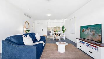 TV, stereo, offices
