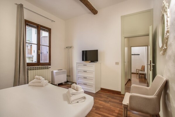 2 camere, ferro/asse da stiro, Wi-Fi, lenzuola