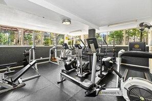 Fitness facility - Luxe Cairns - 9 Pools, BBQ and Gym (Westcourt)
