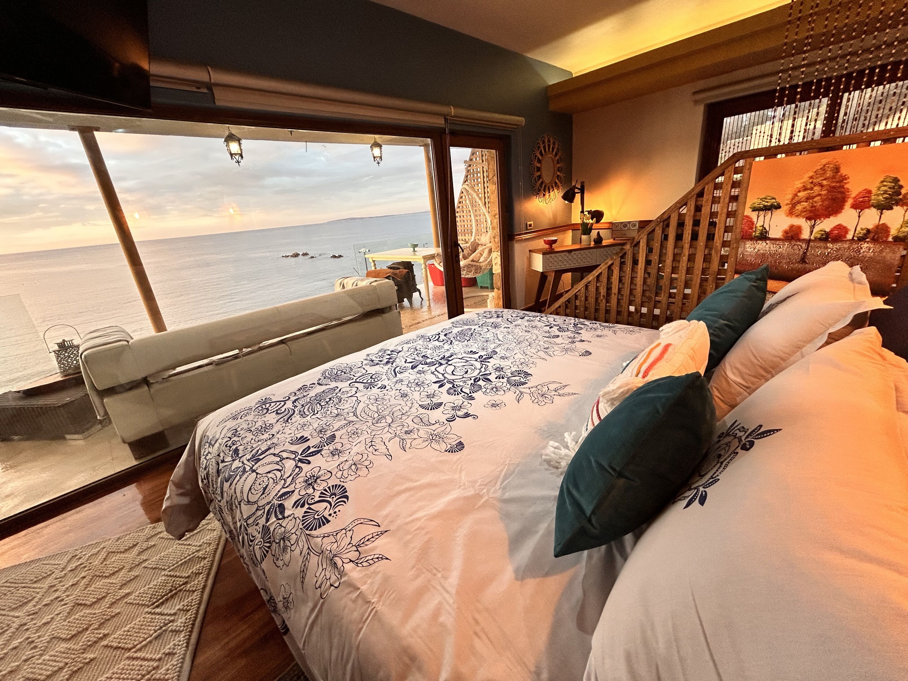 Phòng đôi Deluxe, 1 phòng ngủ, không hút thuốc, quang cảnh biển | Bộ đồ giường cao cấp, chăn bông, két bảo mật tại phòng 