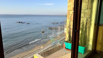 Design Double Room, 1 Bedroom, Non Smoking, Sea View | Terrace/patio