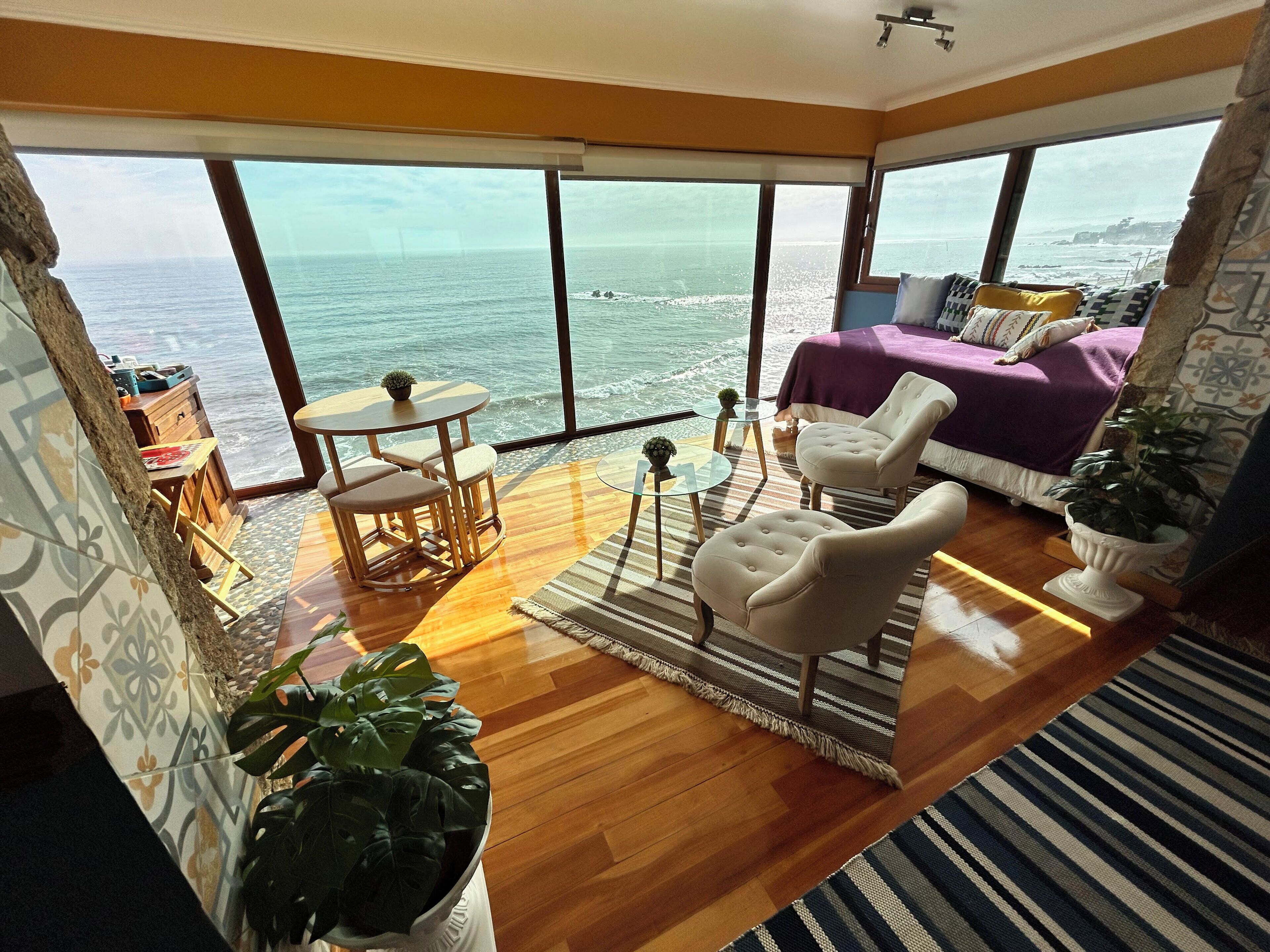 全景四人房, 1 間臥室, 非吸煙房, 海景 | 高級寢具、羽絨被、客房內保險箱、隔音