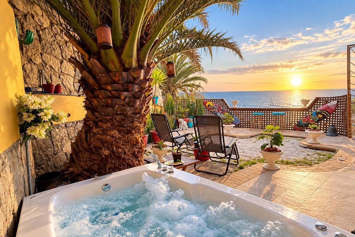 Exclusive Double Room, 1 King Bed, Non Smoking, Sea View | Private spa tub