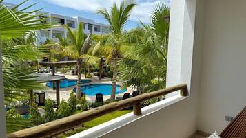 Comfort Apartment | Balcony view