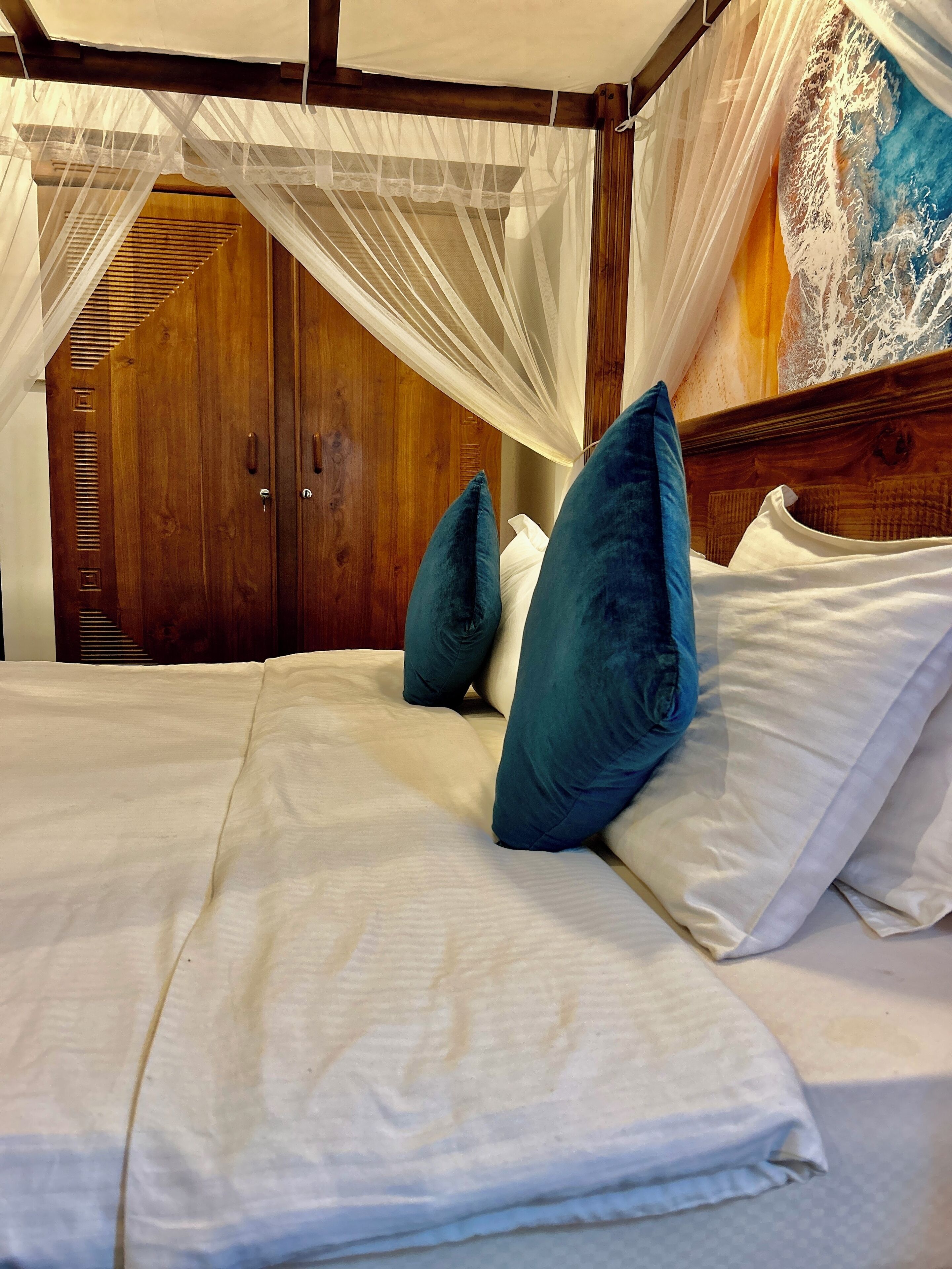 Deluxe Double Room | Egyptian cotton sheets, premium bedding, down comforters
