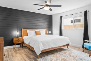 3 dormitorios, escritorio, tabla de planchar con plancha y wifi gratis