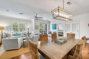 Interior - Blue Sky Breeze Loft in center of Rosemary Beach (Rosemary Beach)