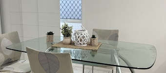 Beachside chill in Bucasia.. Pet Friendly space.