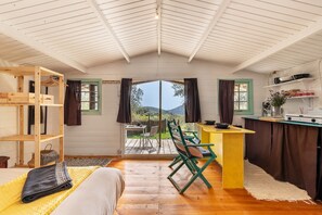 1 makuuhuone, ilmainen Wi-Fi, vuodevaatteet