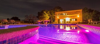 Country House 'Villa Angela' with Private Pool, Wi-Fi and Air Conditioning